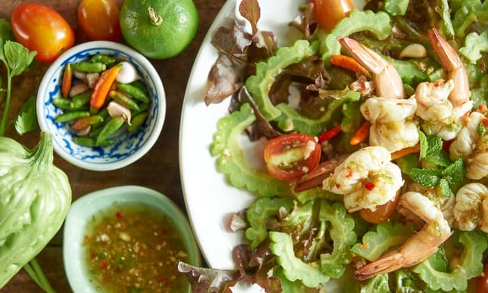 สูตรยำมะระกุ้งสด