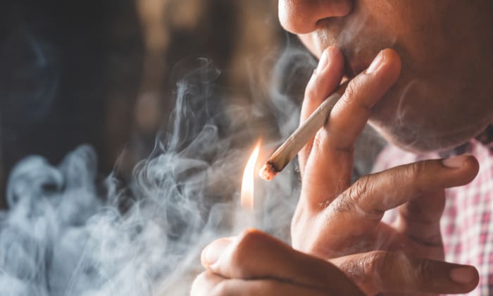 เตือนภัยนักสูบ! หากสูบบุหรี่จัด ระวังเสี่ยงเป็น โรคเบอร์เกอร์