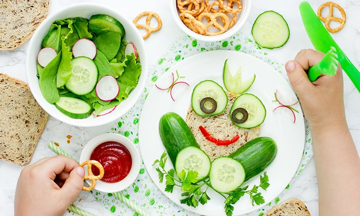 อาหารวีแกน เด็กกินแล้วปลอดภัยหรือไม่ ควรระวังอะไรบ้าง