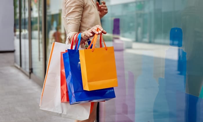 จะเครียดจะฟิน ก็ช้อปปิ้งกระจาย หรือเพราะคุณเป็น โรคเสพติดการช้อปปิ้ง