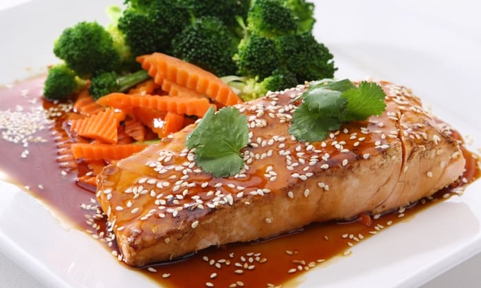 สูตรปลาแซลมอนราดซอสเทอริยากิ