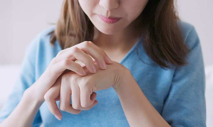 ผิวหนังอักเสบ ฤดูหนาว ป้องกันได้อย่างไร