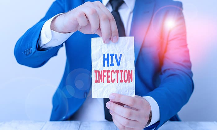 เราสามารถ ติดเชื้อ HIV ได้อย่างไรบ้าง