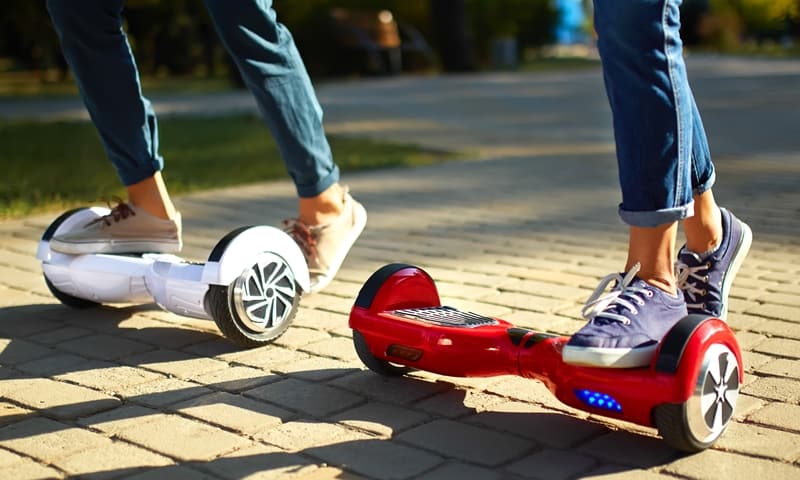 อันตรายของ โฮเวอร์บอร์ด สกูตเตอร์ไฟฟ้า และวิธีการเล่นอย่างปลอดภัย