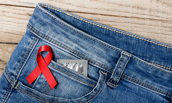 วิธีป้องกันตัวเองจากเชื้อเอชไอวี