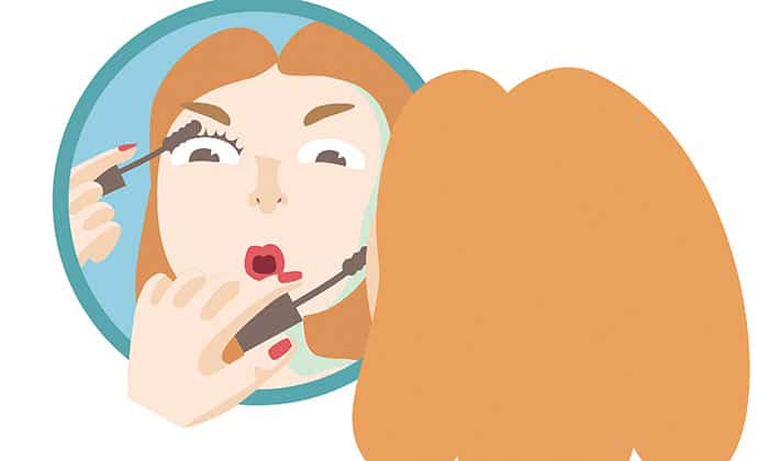 ไขข้อสงสัย! ทำไมต้อง อ้าปากเวลาปัดมาสคาร่า