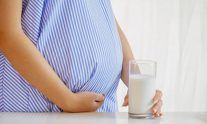 นมสำหรับคนท้อง เลือกอย่างไรให้ได้ประโยชน์ทั้งต่อแม่และลูก
