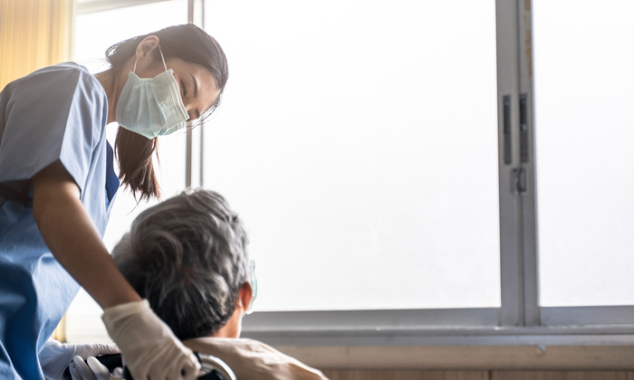 สิ่งที่ควรรู้เมื่อต้อง ดูแลผู้ป่วย มะเร็งปอด