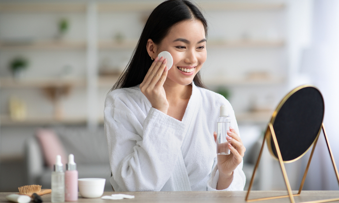 ผิวหน้าแห้งกร้าน สาเหตุ และการป้องกัน