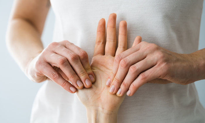 นวดกดจุดลดความดันโลหิตสูง ด้วยศาสตร์แพทย์แผนจีน