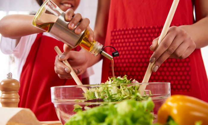 น้ำมันปรุงอาหารเพื่อสุขภาพ ทั้ง 5 ชนิด ที่อาจดีต่อการลดแคลอรี่