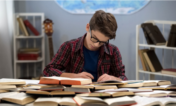 ช่วงเวลาสำคัญและพัฒนาการวัยรุ่น ที่คุณพ่อคุณแม่ควรรู้