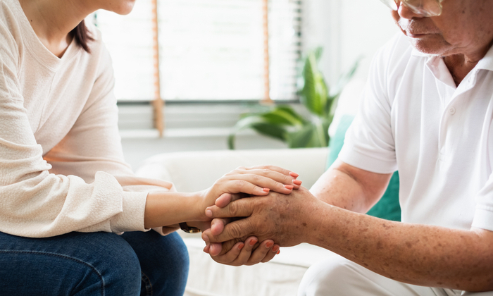ดูแลสุขภาพจิตผู้สูงอายุ เพื่อให้คนที่คุณรักมีสุขภาพจิตที่ดี
