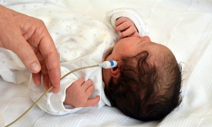 ปัญหาการได้ยินในทารกคลอดก่อนกำหนด ภาวะแทรกซ้อนที่คุณต้องเฝ้าระวัง