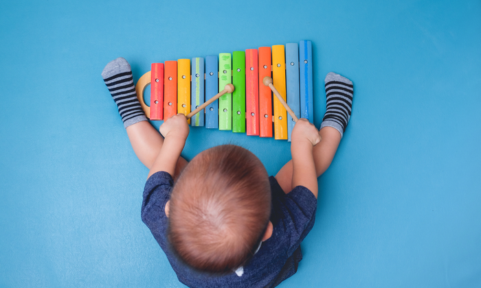 พัฒนาการเด็กวัยเตาะแตะ มีข้อควรระวังอะไรบ้าง