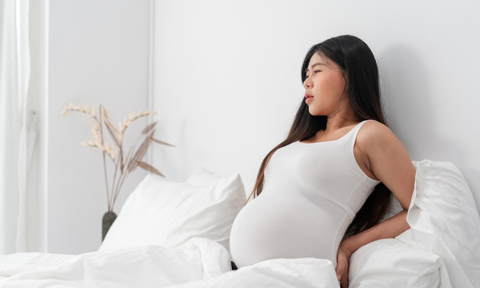 คนท้องปวดหลัง สาเหตุ และวิธีบรรเทาอาการ