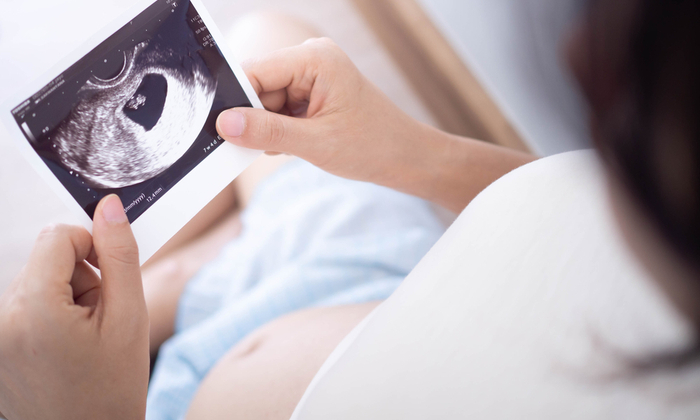 ท้อง 2 เดือน การเปลี่ยนแปลงของคุณแม่และทารกในครรภ์