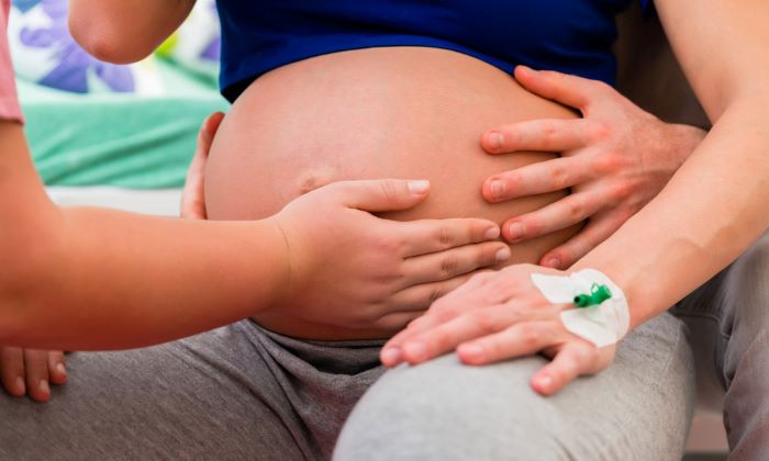 ลูกดิ้นตอนกี่เดือน และวิธีนับการดิ้นของลูก