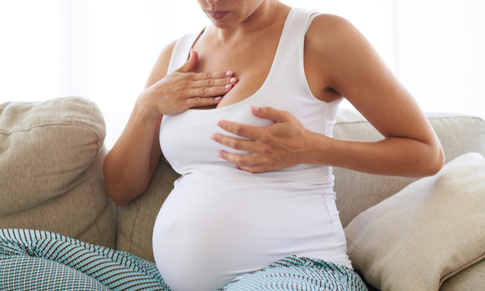 อาการคัดเต้าคนท้องเป็นอย่างไร และวิธีบรรเทาอาการที่ควรรู้