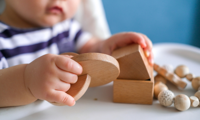 พัฒนาการทารก ในช่วงขวบปีแรก และวิธีดูแลทารกที่เหมาะสม