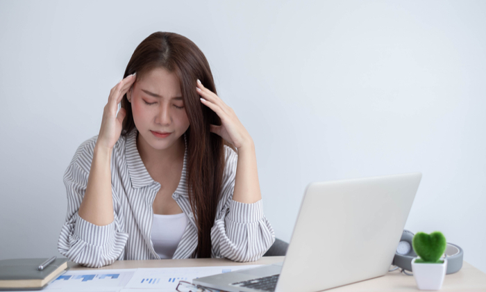 ปวดหัวข้างขวา สาเหตุ อาการ และการรักษา