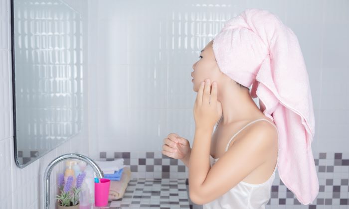 รูขุมขนอุดตัน สาเหตุที่ก่อให้เกิดสิว