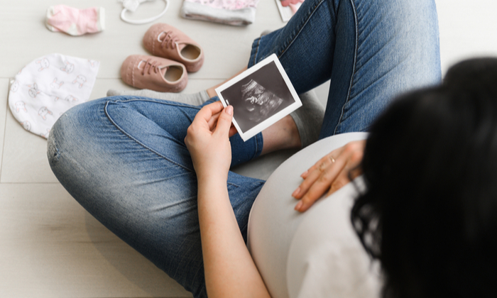 การปฏิสนธิเกิดขึ้นบริเวณใด