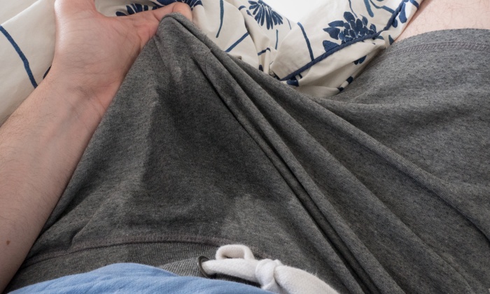 ฝันเปียกคืออะไร ผิดปกติหรือไม่ และเรื่องที่ควรรู้เกี่ยวกับฝันเปียก