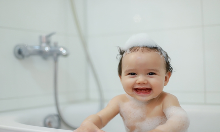 สบู่อาบน้ำเด็ก เลือกใช้อย่างไรให้ดีกับลูกน้อย