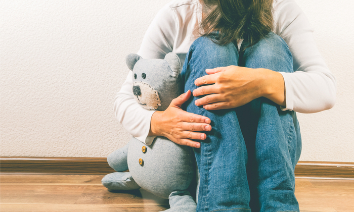 อาการหลังลูกหลุด สาเหตุ และวิธีดูแลสุขภาพของคุณแม่