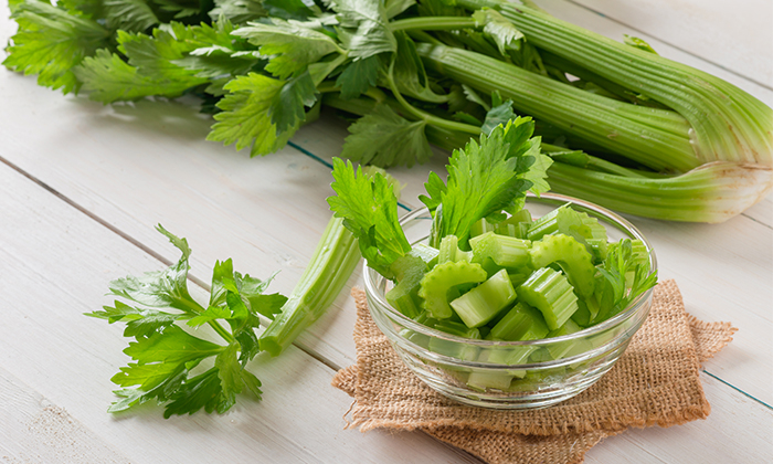 ขึ้นฉ่าย ประโยชน์และข้อควรระวังในการบริโภค