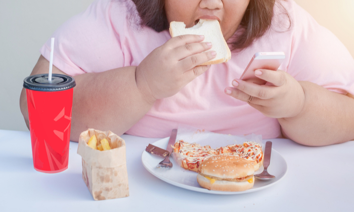 คอเลสเตอรอล คืออะไร และส่งผลกระทบต่อสุขภาพอย่างไร