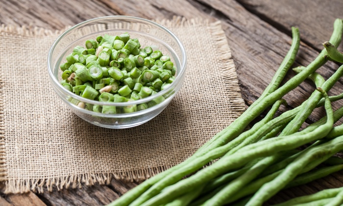 ถั่วฝักยาว ประโยชน์และข้อควรระวังในการรับประทาน