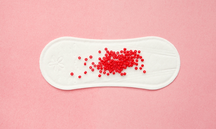 ลิ่มเลือดประจำเดือน เกิดจากอะไร อันตรายหรือไม่