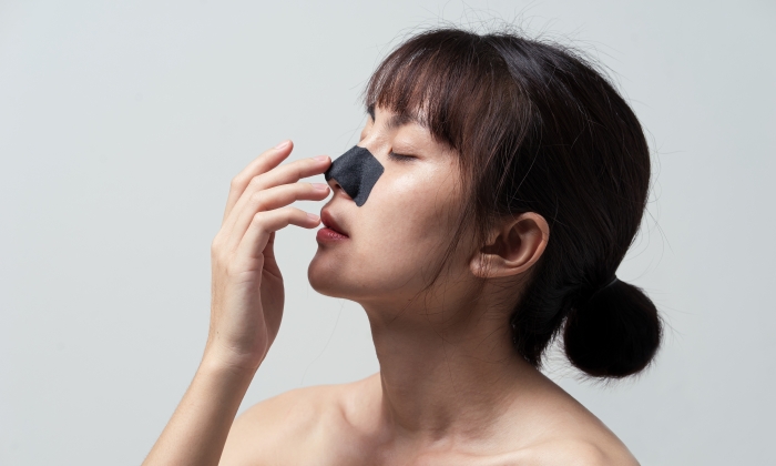 แผ่นลอกสิว ได้ผลจริงไหม มีข้อควรระวังอย่างไรบ้าง