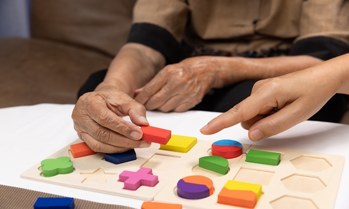 ภาวะสมองเสื่อมหรือ Dementia คืออะไร และป้องกันได้อย่างไร