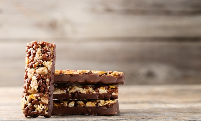 โปรตีนบาร์ คุณค่าทางโภชนาการ และข้อควรรู้ในการบริโภค