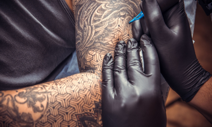 ลายสัก อันตรายไหม ก่อให้เกิดผลข้างเคียงต่อผิวหนังอย่างไร