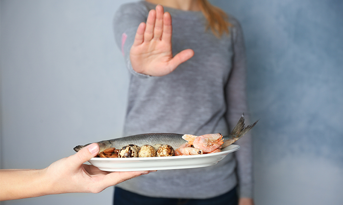 ภูมิแพ้ผิวหนัง ห้ามกินอะไร และควรดูแลตัวเองอย่างไร