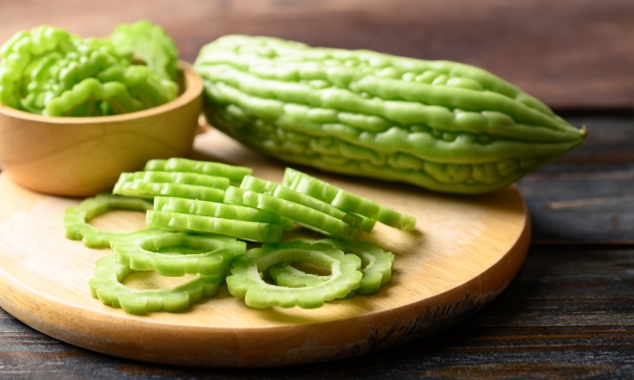 มะระ ประโยชน์ และข้อควรระวังในการบริโภค