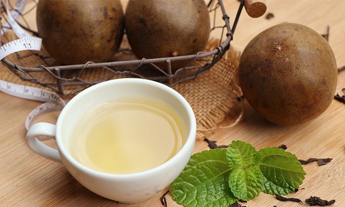 หล่อฮังก๊วย ประโยชน์และข้อควรระวังในการบริโภค