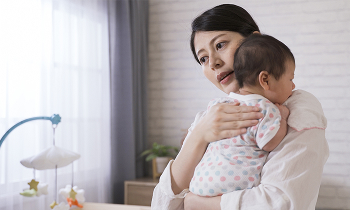 ลูกแหวะนม เกิดจากอะไร และควรดูแลลูกอย่างไร