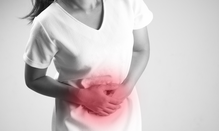 ปวดท้องตรงกลาง เกิดจากสาเหตุอะไรบ้าง มีวิธีรักษาอย่างไร