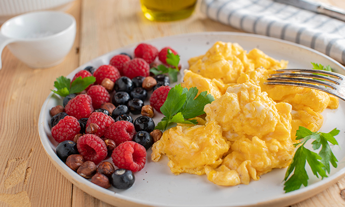 อาหาร Low Carb ลดน้ำหนักได้จริงไหม? ข้อดี ข้อเสีย และข้อควรระวัง