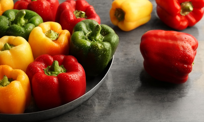 Bell Pepper (พริกหวาน) ประโยชน์และข้อควรระวังในการบริโภค