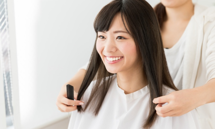 ยืดผมถาวร มีข้อดีและข้อเสียอย่างไร และวิธีการดูแลผม