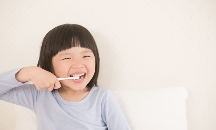 ฟันแท้ขึ้นกี่ขวบ และพัฒนาการฟันเด็กที่ควรรู้