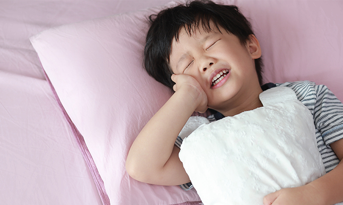 ลูกปวดฟัน อาการ สาเหตุและการรักษา