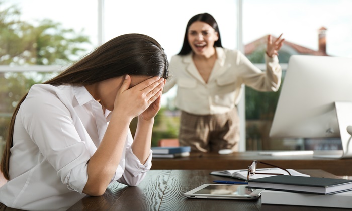 Toxic คืออะไร และวิธีรับมือเมื่ออยู่ในสถานการณ์ Toxic