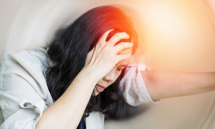 เส้นเลือดในสมองแตก สาเหตุ อาการ และการรักษา